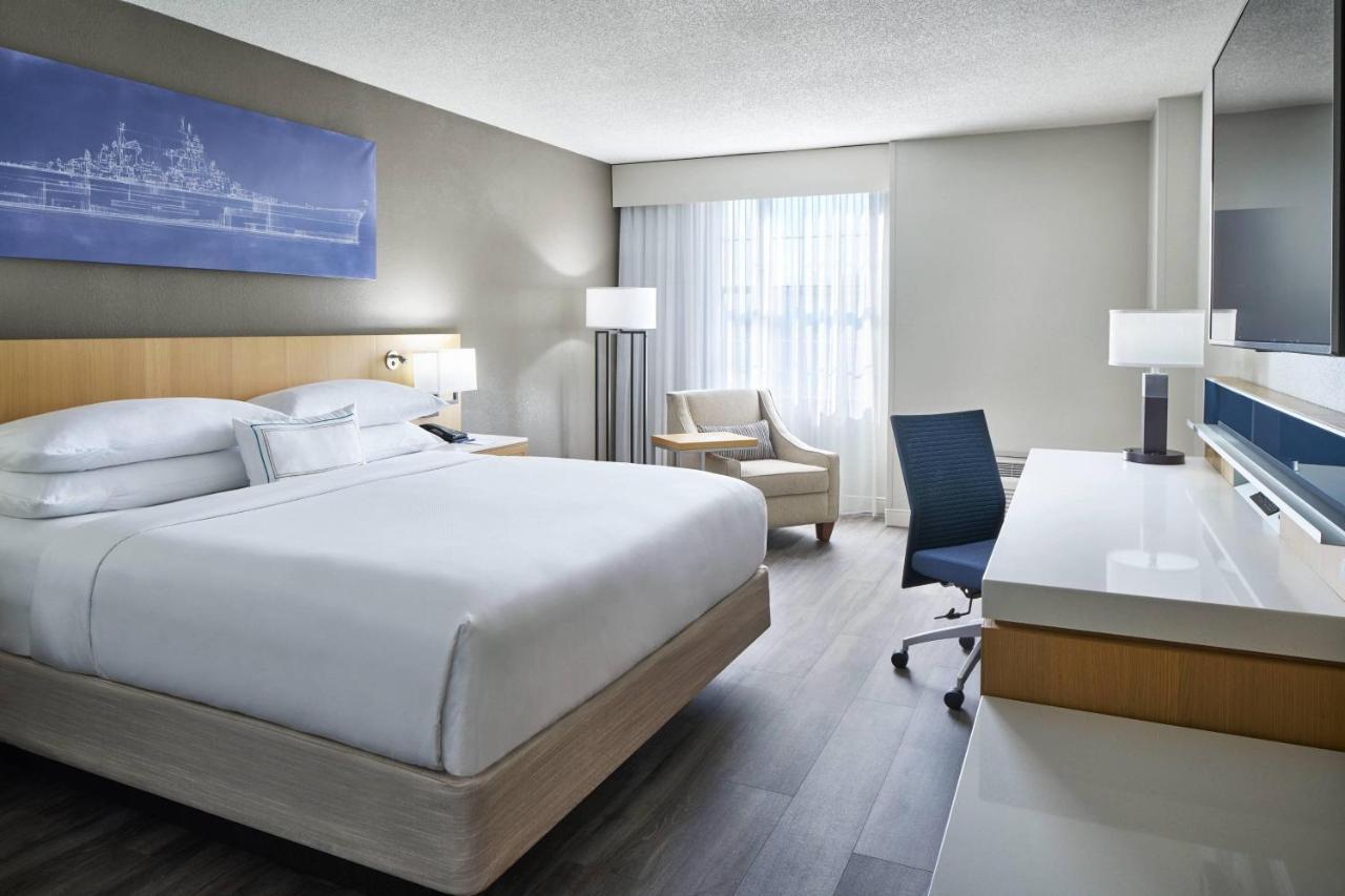 Delta Hotels By Marriott Norfolk Airport Exterior photo